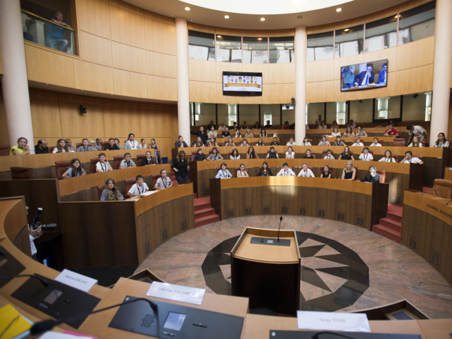 Les questions orales et les réponses Les questions orales et les réponses