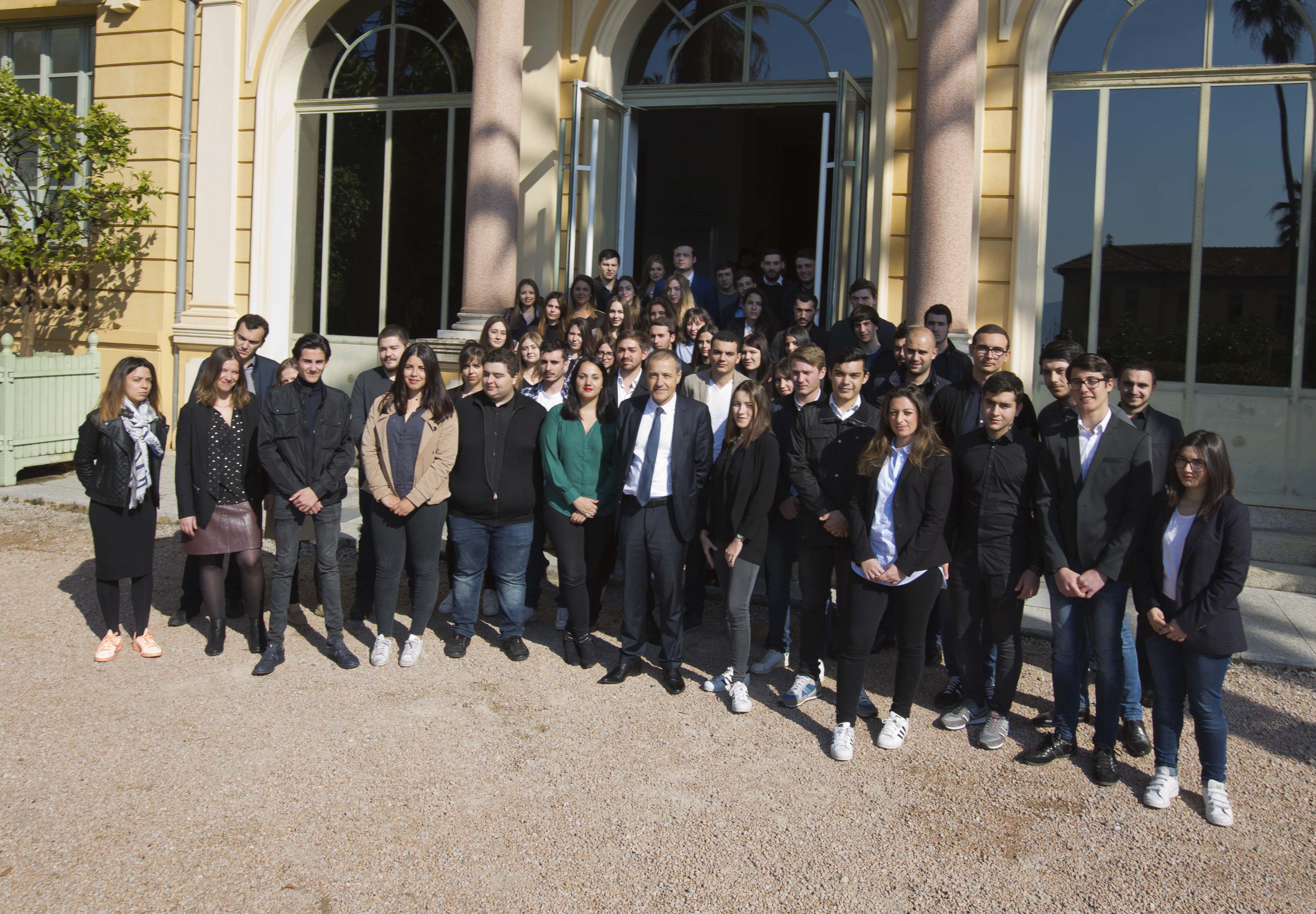 Les membres de l'Assemblea di a Giuventù