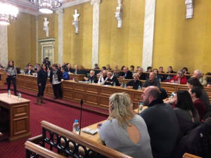 "Notre action contre la précarité a débuté dès les premiers jours de notre mandature" "Notre action contre la précarité a débuté dès les premiers jours de notre mandature"