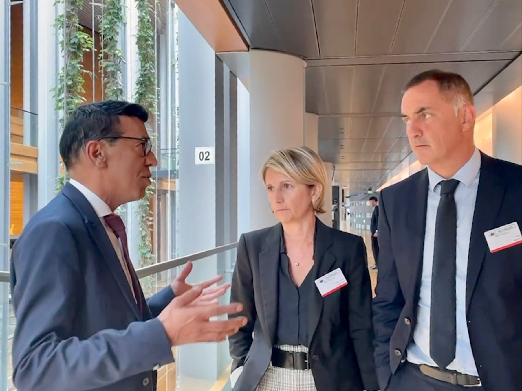 Adoption du rapport Omarjee sur les îles et la politique de cohésion - Intervention de la Présidente de l'Assemblée au Parlement Européen Adoption du rapport Omarjee sur les îles et la politique de cohésion - Intervention de la Présidente de l'Assemblée au Parlement Européen