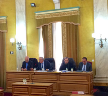 Articles de presse sur la tenue du séminaire du CESEC sur "la Diaspora corse : les réalités d'hier et d'aujourd'hui" Articles de presse sur la tenue du séminaire du CESEC sur "la Diaspora corse : les réalités d'hier et d'aujourd'hui"