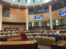 Mercredi 23 janvier 13 h 30 - Travaux des commissions « Lingua corsa e u so sviluppu », 'Développement économique", et "Politiques environnementales" Mercredi 23 janvier 13 h 30 - Travaux des commissions « Lingua corsa e u so sviluppu », 'Développement économique", et "Politiques environnementales"