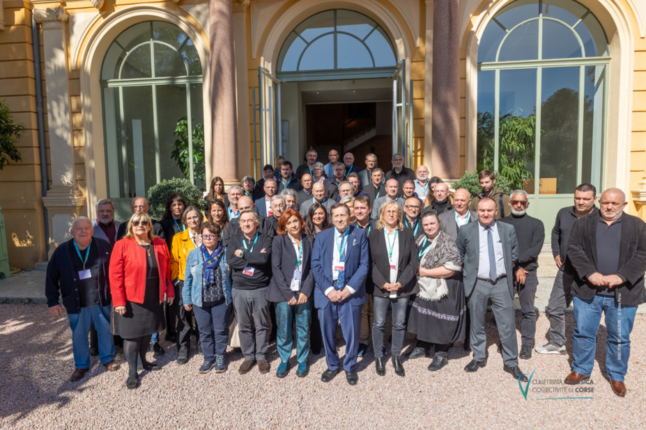 Les Conseillers du CESEC Les Conseillers du CESEC