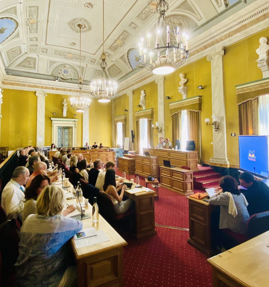 TABLE RONDE CAMBIA U CAMPA / NOUVELLES MANIERES DE FAIRE: ARCHITECTURE ET TERRITOIRES, NOUVELLES MANIERES DE FAIRE TABLE RONDE CAMBIA U CAMPA / NOUVELLES MANIERES DE FAIRE: ARCHITECTURE ET TERRITOIRES, NOUVELLES MANIERES DE FAIRE