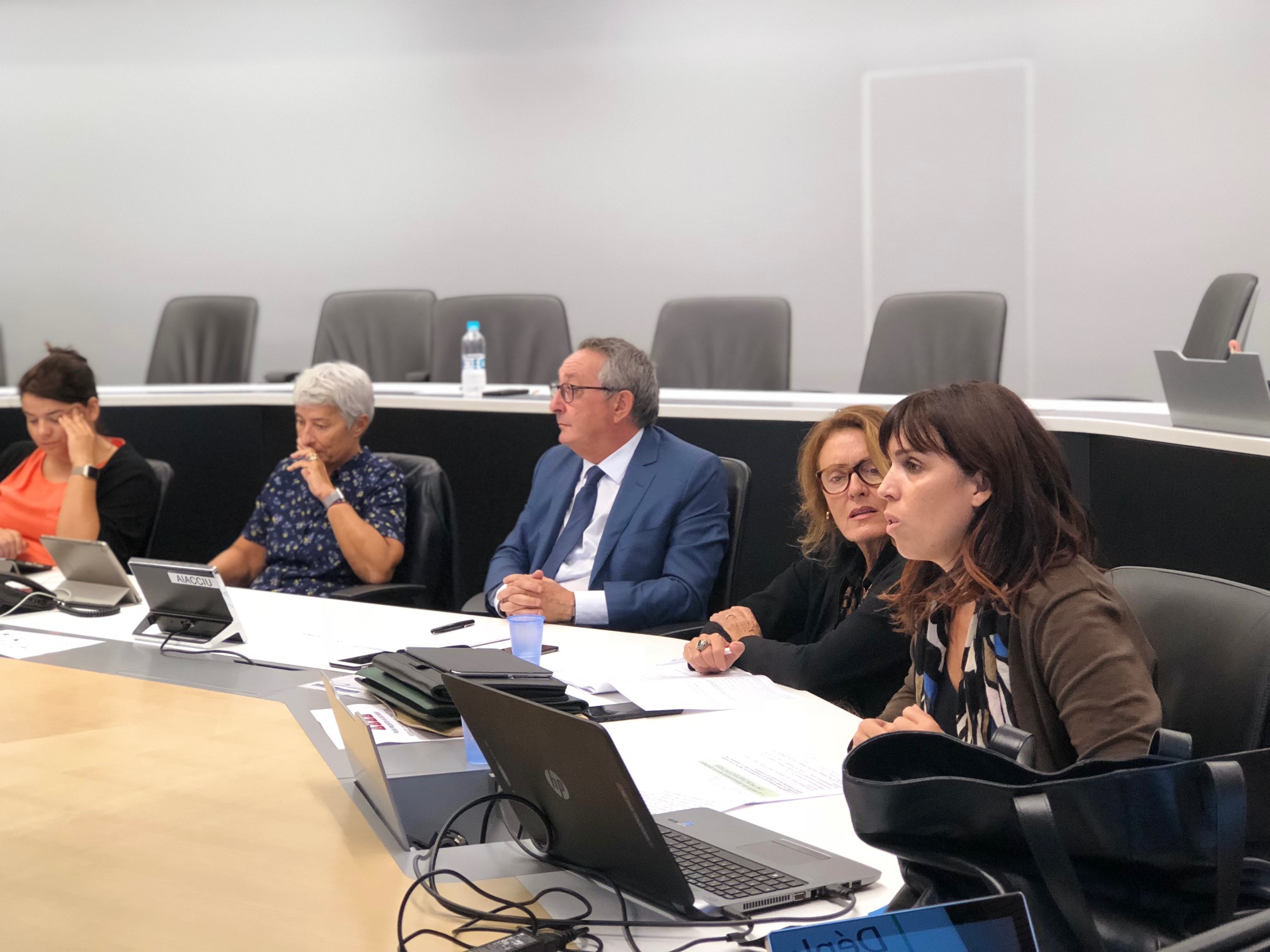 Présentation du rapport du CESEC sur "Déplacements médicaux vers le continent ", devant la commission des politiques de santé de l'Assemblea di Corsica