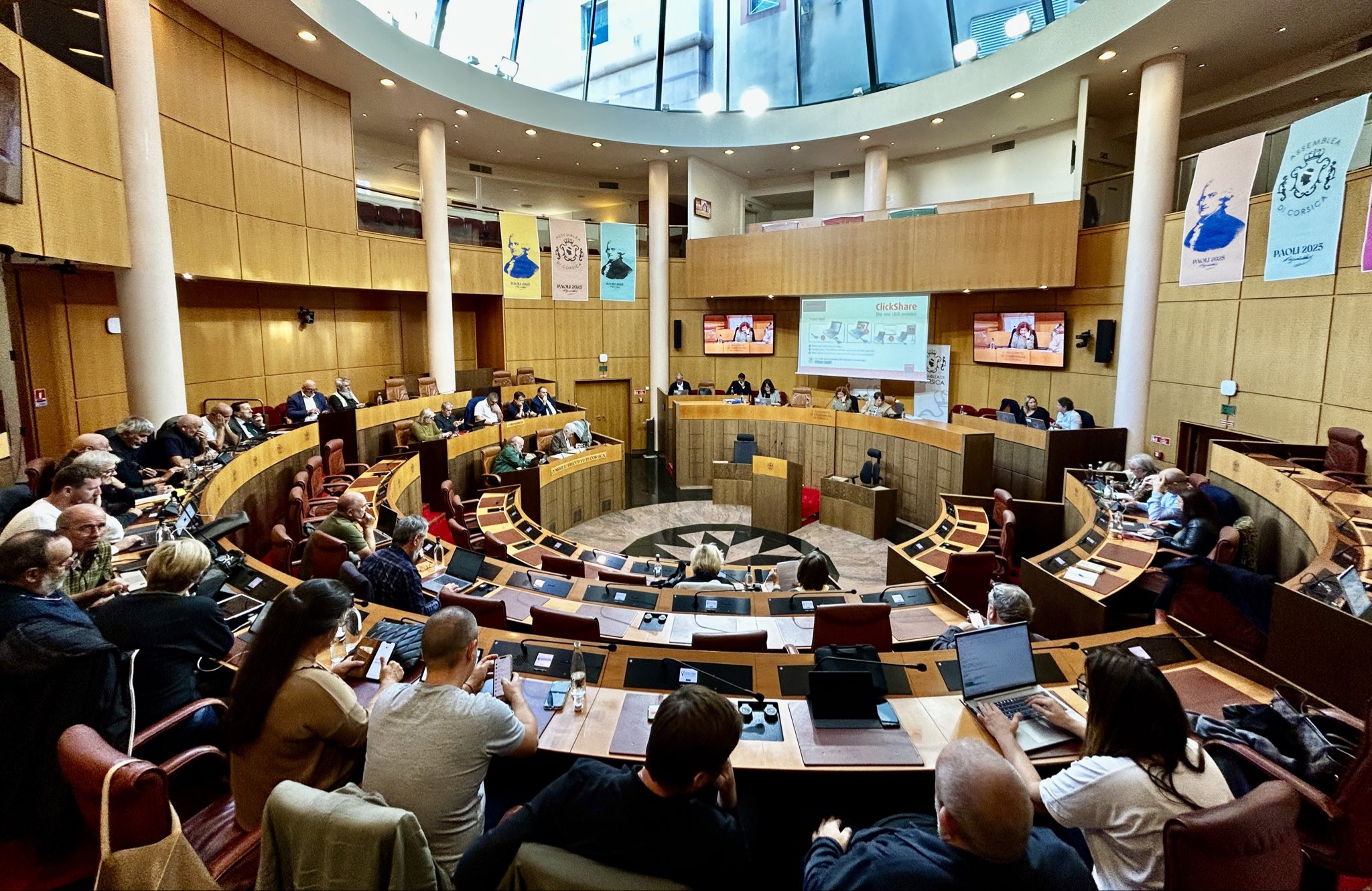 RE(VOIR)-Séance plénière du Mardi 16 décembre 2025