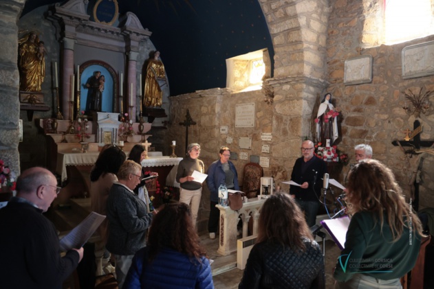 Retour en images sur les ateliers de chant traditionnel proposés par le Centre d'Art Polyphonique de Corse, Samedi 22 avril à Rusazia - Intervenant Mighè Solinas 