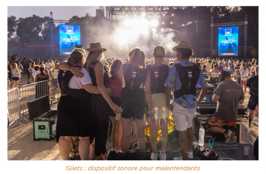 Retour presse sur le dispositif des gilets d'audition augmentée pour le public empêché mis en place par la Collectivité de Corse - Direction de la Culture