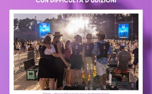 Imprestu di i ghjilechi per i Festivali par apprufittà di i cuncerti per i parsoni cun difficultà d’udizioni