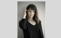 Dans le cadre de sa résidence littéraire portée par la Direction de la Culture de la Collectivité de Corse, Cécilia Castelli est reçue à la librairie "Le Garage Hermétique" à Luc-sur-Mer dans le Calvados