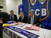 Adesione di u SCB à a Cartula di a lingua corsa Sabbatuu 12 diferraghju - 8ore disera Furiani - Stadiu Armand Cesari Adesione di u SCB à a Cartula di a lingua corsa Sabbatuu 12 diferraghju - 8ore disera Furiani - Stadiu Armand Cesari