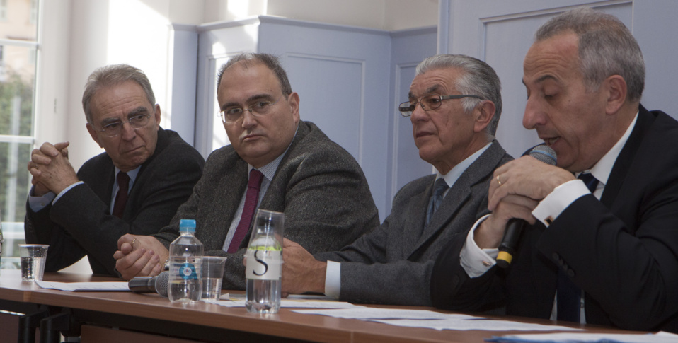 Cliquez ici pour en savoir plus Cliquez ici pour en savoir plus