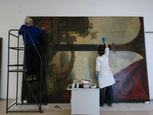 Restauration des tableaux du Château de la Punta