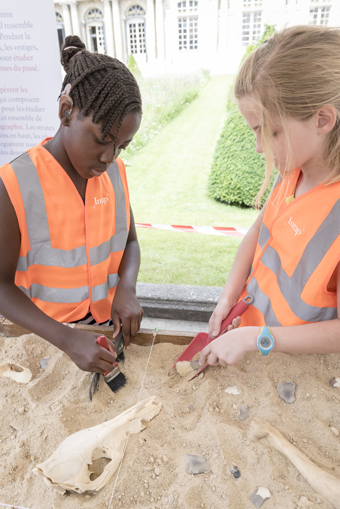 Simulateur fouille Village Paris -® H Azmoun Simulateur fouille Village Paris -® H Azmoun