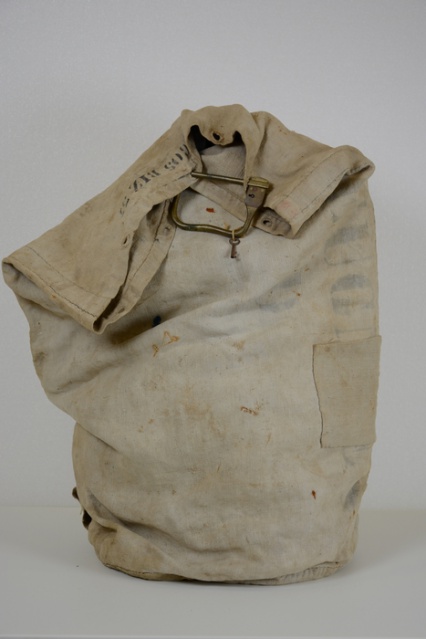 Sac à paquetage de marine 1937 textile, métal Sac à paquetage de marine 1937 textile, métal