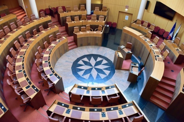 Salle de délibérations Salle de délibérations