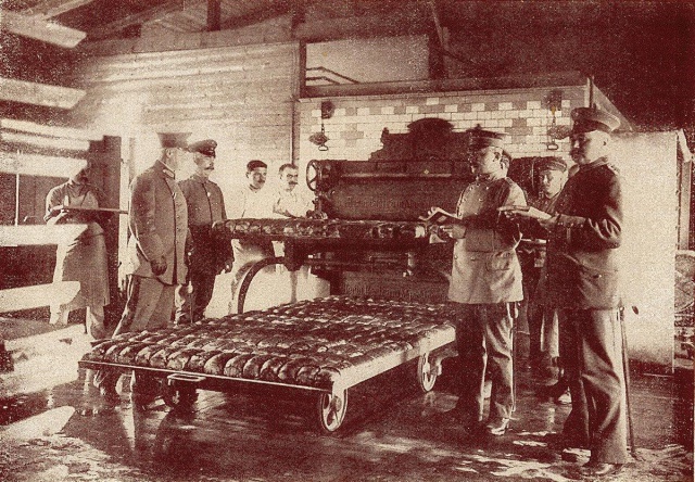 2.22 Kriegs Gefangene volker (2) 2.22 Kriegs Gefangene volker (2)