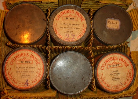 3.33 Rouleaux de cire - caraffa-1 3.33 Rouleaux de cire - caraffa-1