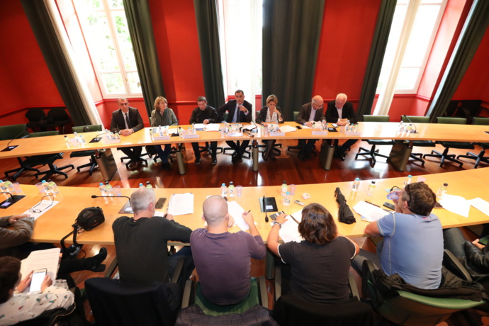 Conférence de Presse du Conseil exécutif de Corse sur la problématique des déchets en Corse