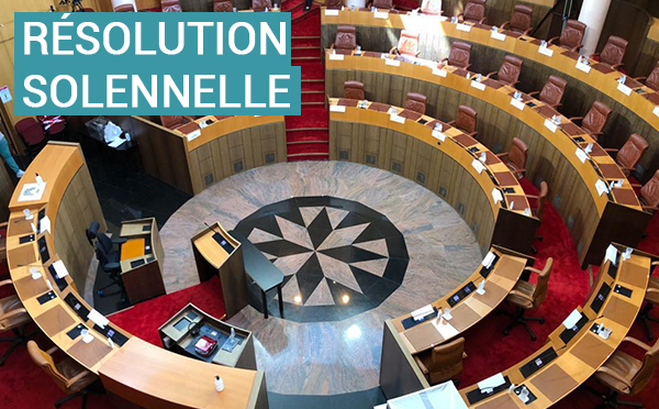 Session extraordinaire de l'Assemblée de Corse consacrée aux dérives mafieuses : adoption d'une résolution solennelle