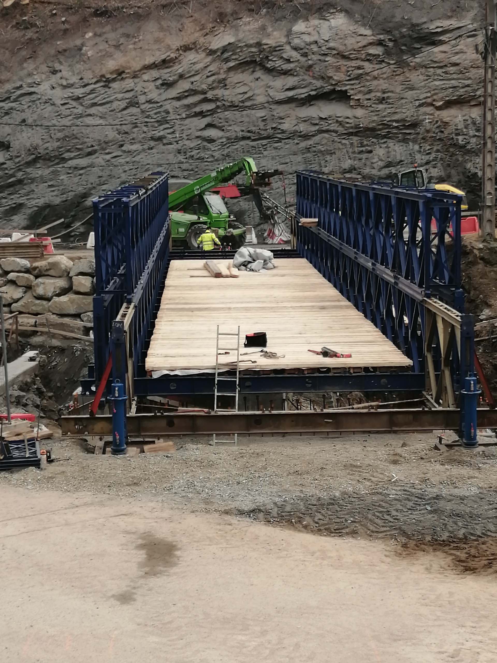 RD 506, Ponte Biancu, Orezza : a Cullettività di Corsica custruisce un ponte pruvisoriu