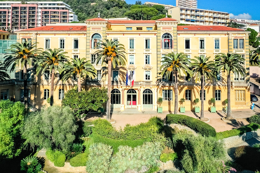 U Gran'Palazzu è i Giardini di a Cullettività di Corsica