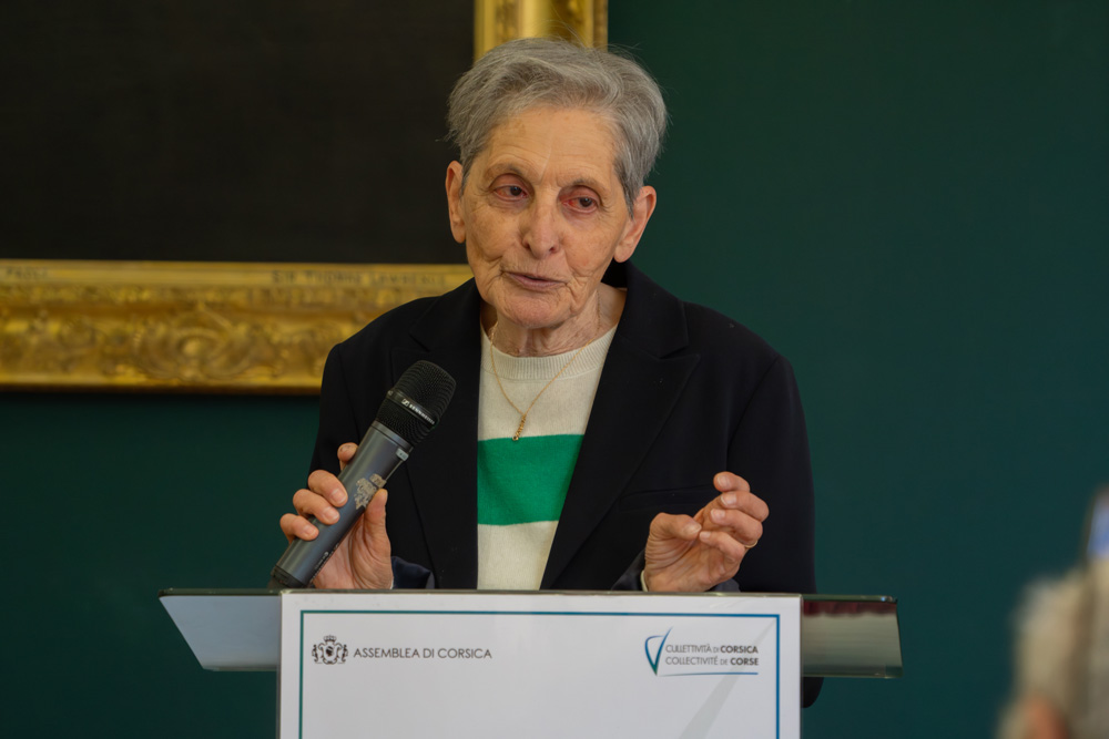 Acquistu di a Giustificazione della rivoluzione di Corsica Acquistu di a Giustificazione della rivoluzione di Corsica