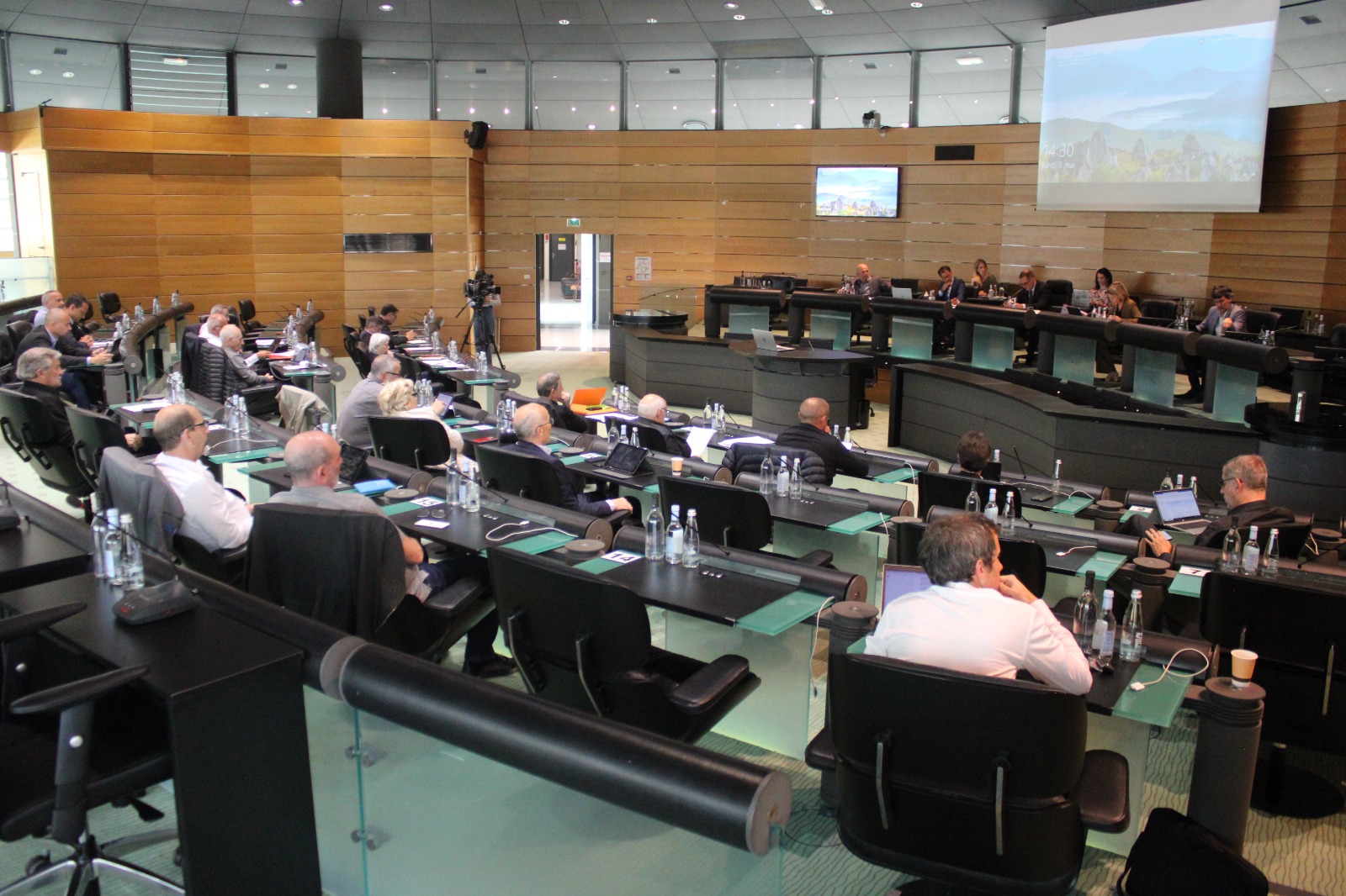Sessione di a Camera di i Territorii di Corsica  6 di maghju di u 2024  